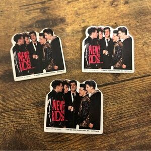 VTG 90’s Pop 1990 New Kids on the block Pin pinback button concert R&B boy band